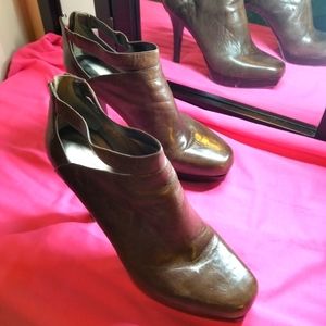 Nine West Dark Brown Leather Cut Out Platform Bootie - SIZE 11